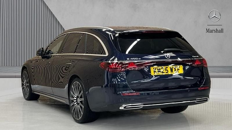Used Mercedes E450 Premium Plus 367 HP (269 kW) 2025 Nautical blue metallic