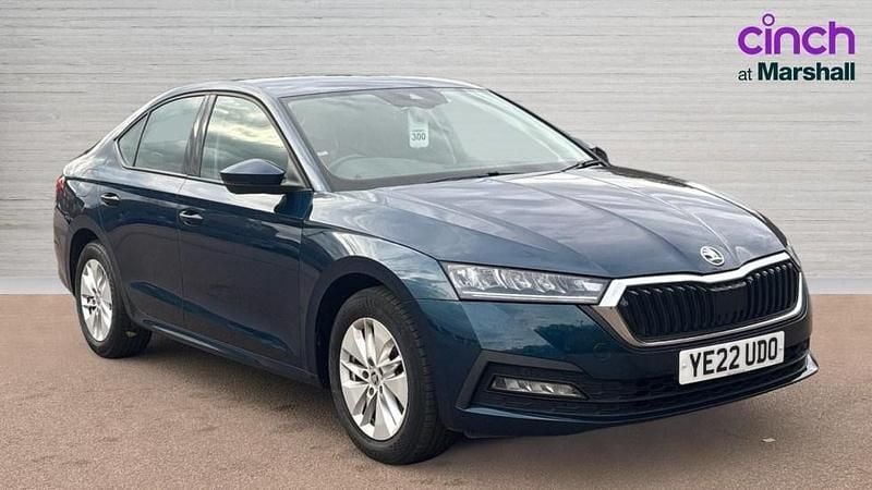 Used Skoda Octavia SE Technology 110 HP (80 kW) 2022 Blue Hatchback