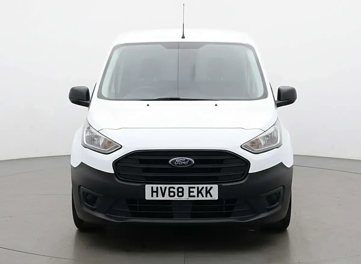 Used Ford Transit 100 HP (73 kW) 2018 White Van