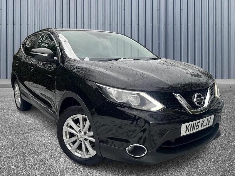 Black Used 2015 Nissan Qashqai Acenta+ SUV | £3,995 (Super price) - Image 1/4