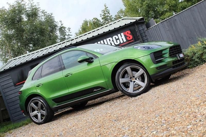 Green Used 2021 Porsche Macan SUV | £44,490 (Fair price) - Image 1/1