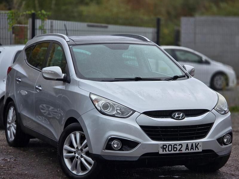 Silver Used 2012 Hyundai ix35 Premium SUV | £2,499 (Good price) - Image 1/4