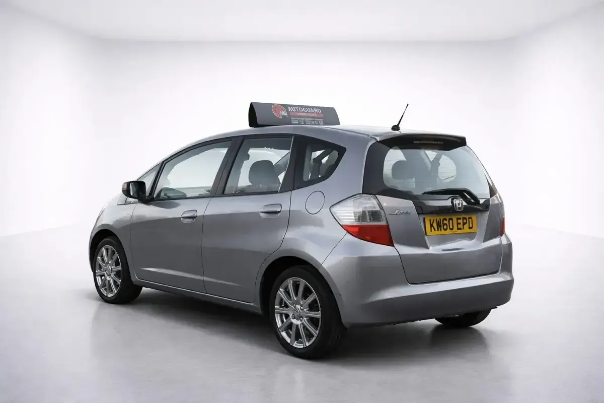 Used Honda Jazz SI 100 HP (73 kW) 2010 Silver Hatchback