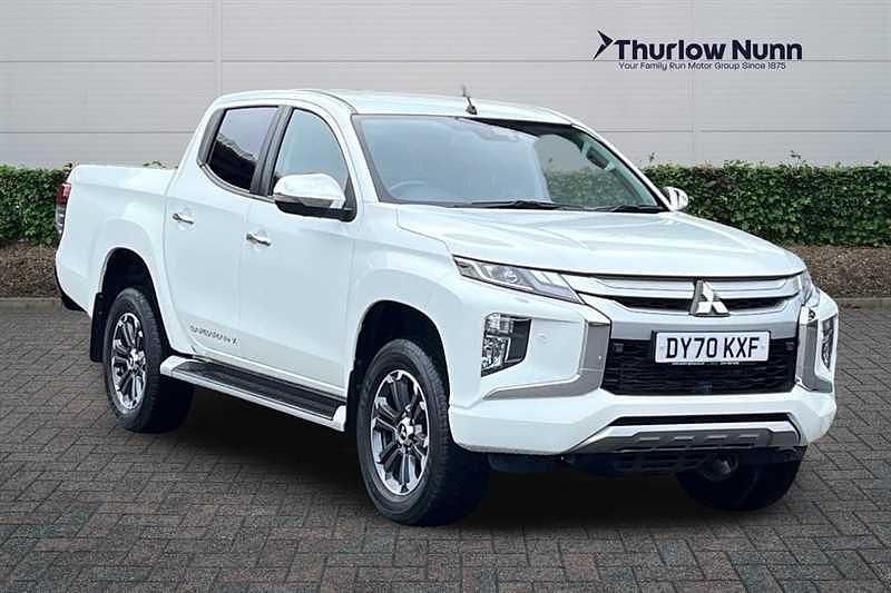 Used Mitsubishi L200 150 HP (110 kW) 2020 White Pickup