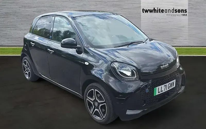 Used Smart ForFour Electric Drive Premium 60 kW (82 HP) 2022 Hatchback