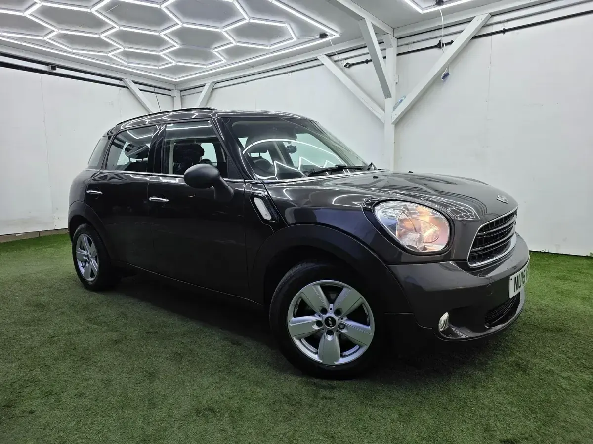 Used Mini ONE 98 HP (72 kW) 2015 Grey Hatchback