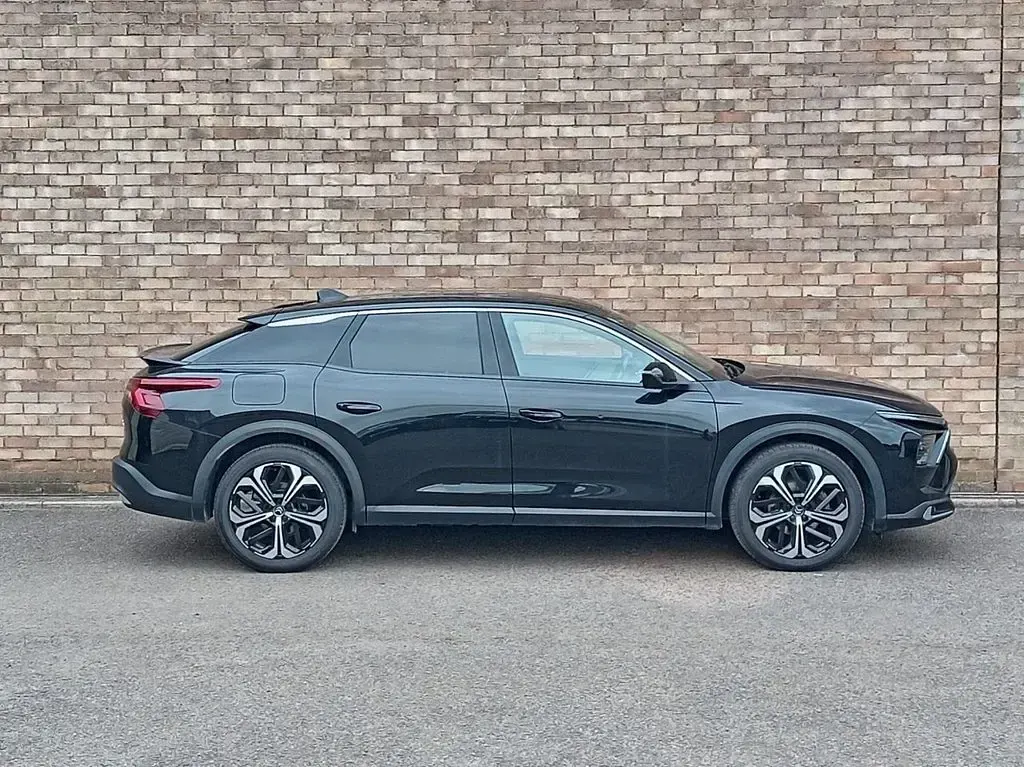 Used Citroën C5 X PureTech 130 HP (95 kW) 2022 Black Estate