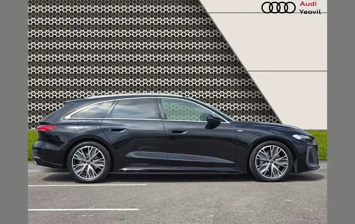 Used Audi A5 S-Line 147 HP (108 kW) 2025 Black Estate