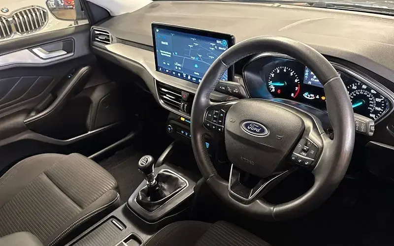 Used Ford Focus Titanium 125 HP (91 kW) 2023 Black Hatchback