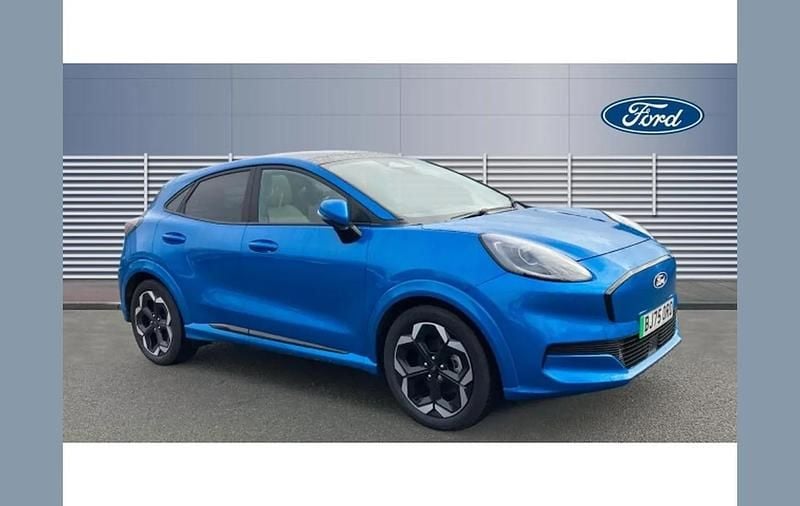 Blue New 2025 Ford Puma Gen-E Premium SUV | £25,000 (Fair price) - Image 1/4