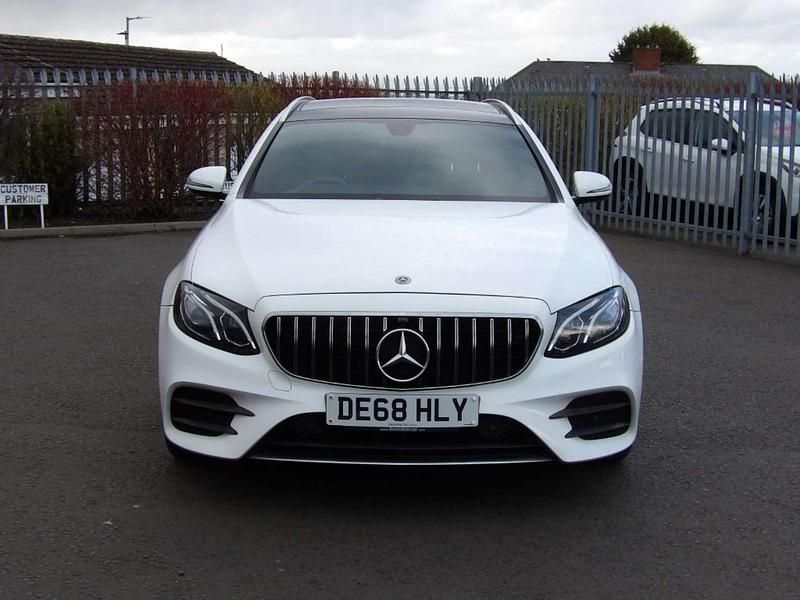 Used Mercedes E200 AMG Line Premium 184 HP (135 kW) 2018 White Estate