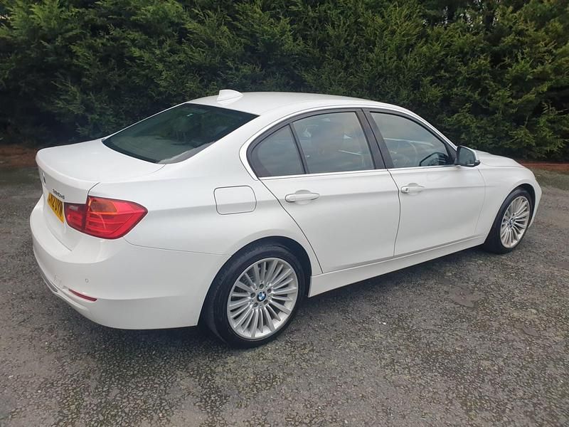 Used BMW 320 Luxury Line 2012 White Sedan