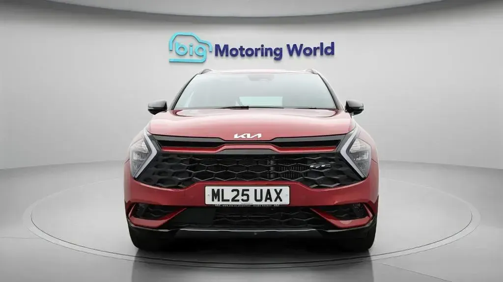 Used Kia Sportage GT-Line 207 HP (152 kW) 2025 Red SUV