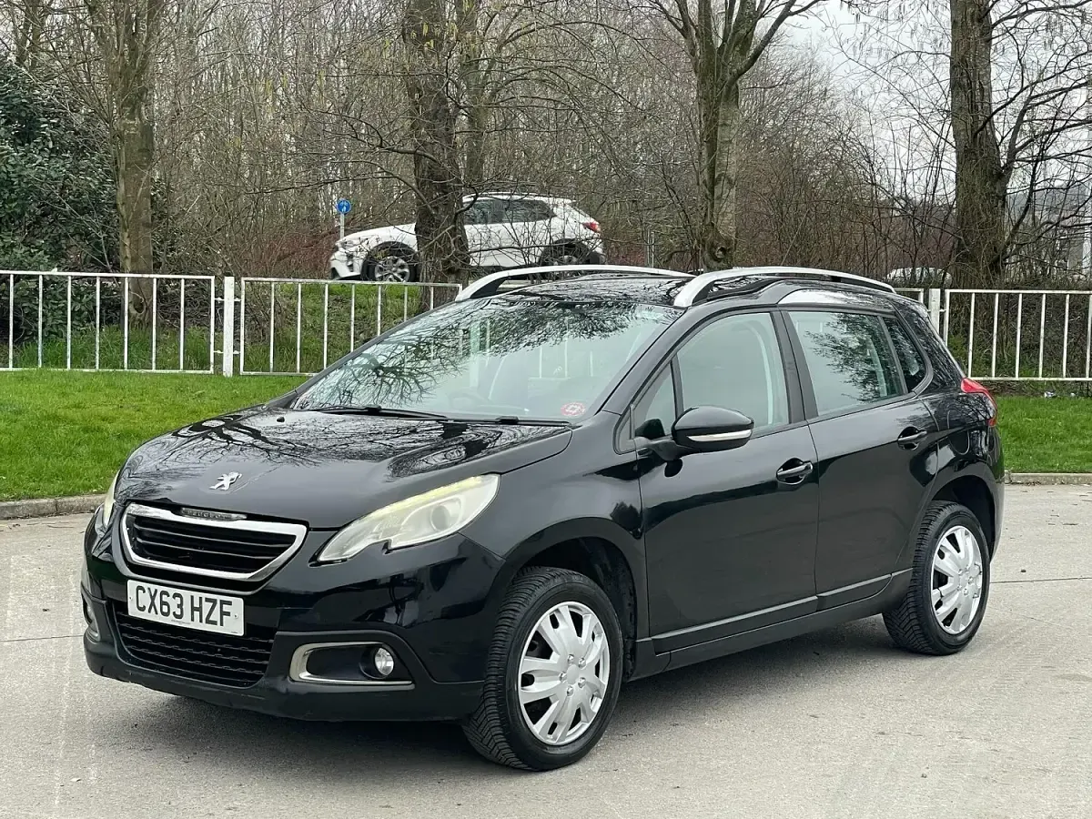 Used Peugeot 2008 Active 115 HP (84 kW) 2013 Black SUV