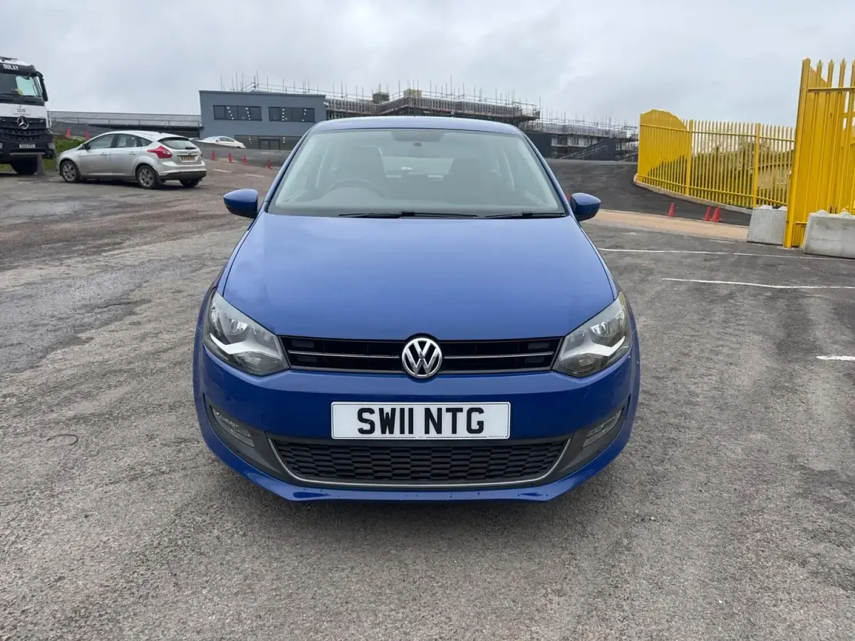 Used VW Polo SEL 105 HP (77 kW) 2011 Blue Hatchback