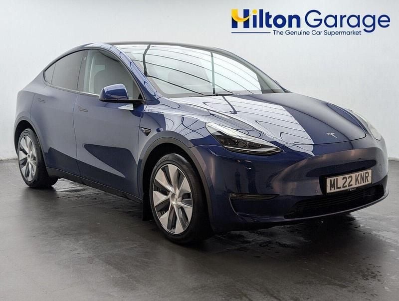 Blue Used 2022 Tesla Model Y Long Range AWD SUV | £23,850 (Good price) - Image 1/4