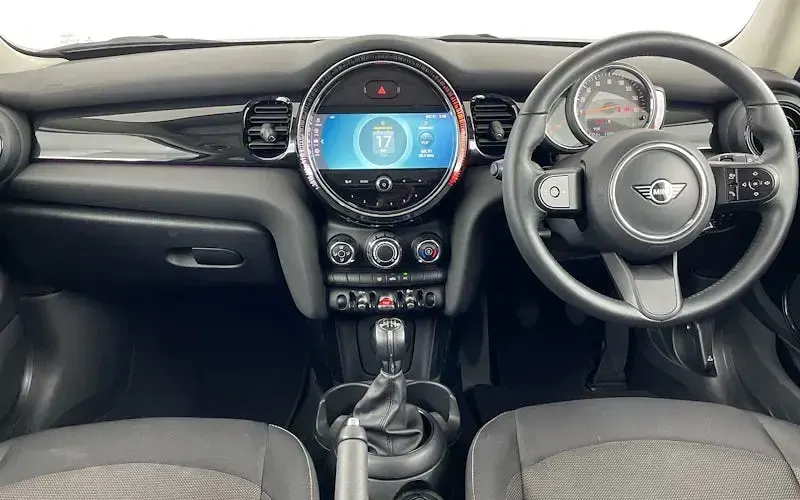 Used Mini ONE Classic 102 HP (75 kW) 2022 Grey Hatchback
