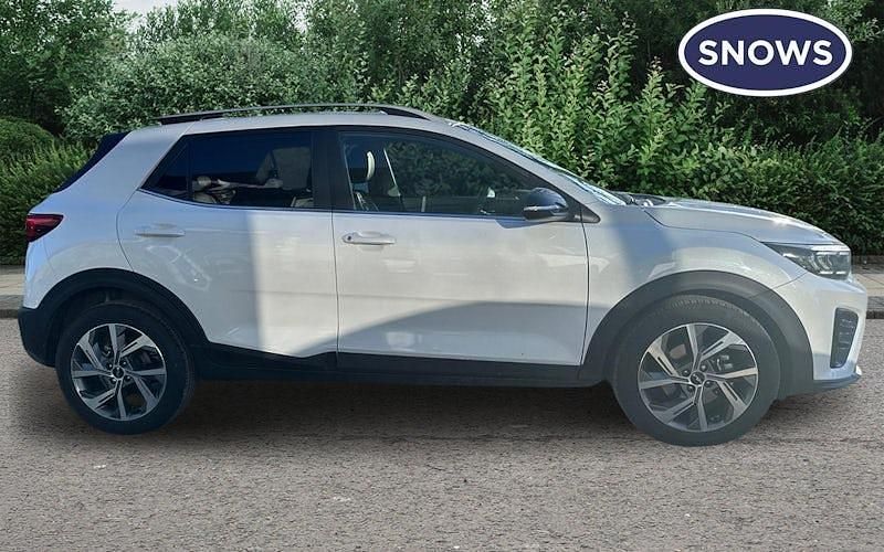 Used Kia Stonic GT-Line 99 HP (72 kW) 2025 White SUV