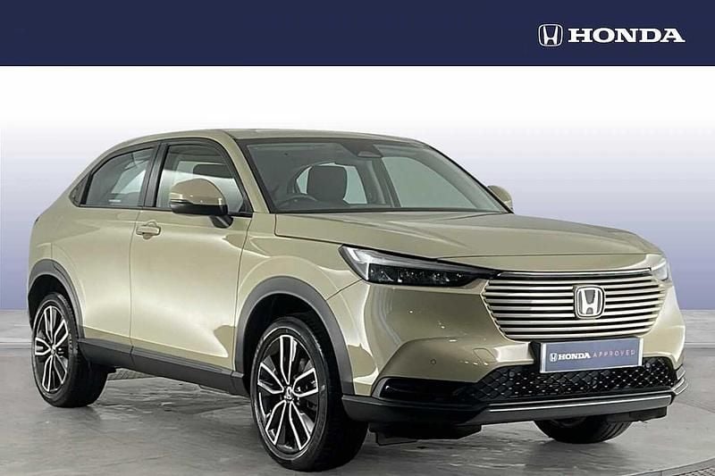 Used Honda HR-V Elegance 129 HP (94 kW) 2022 Sand khaki SUV