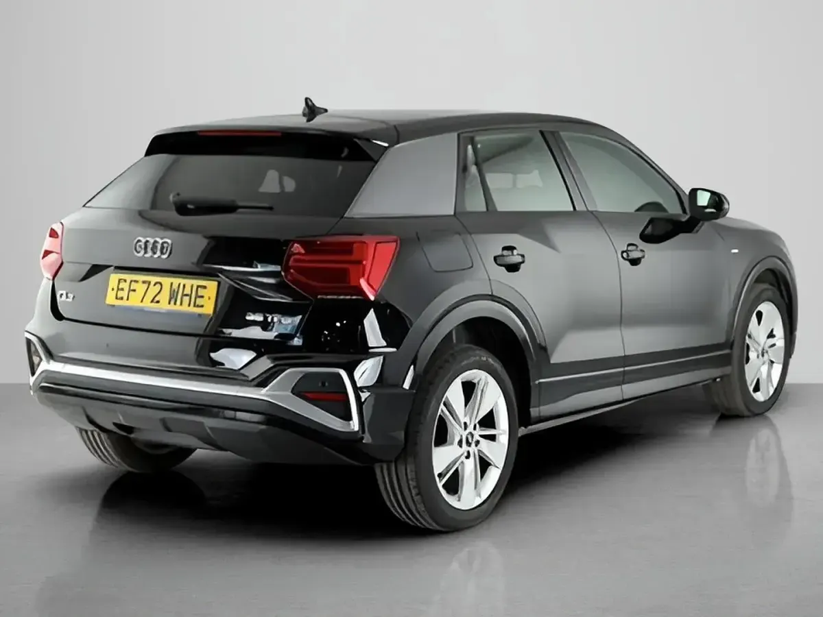 Used Audi Q2 S-Line 150 HP (110 kW) 2023 Black SUV
