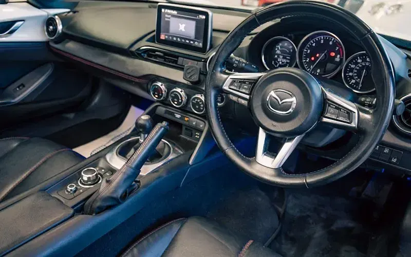 Used Mazda MX5 Inclusive 160 HP (117 kW) 2018 Cabriolet