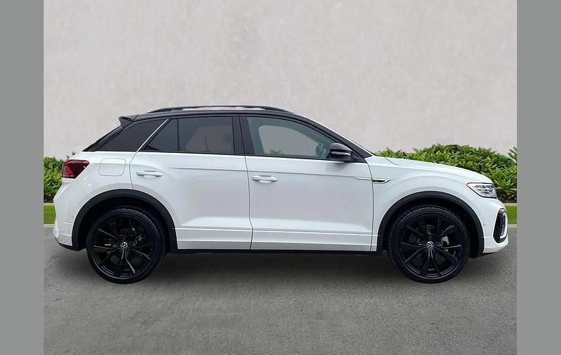 Used VW T-Roc Black Edition 150 HP (110 kW) 2025 Multicolour SUV