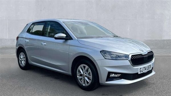 Brilliant silver metallic Used 2024 Skoda Fabia Comfort Hatchback | £15,790 (Fair price) - Image 1/4