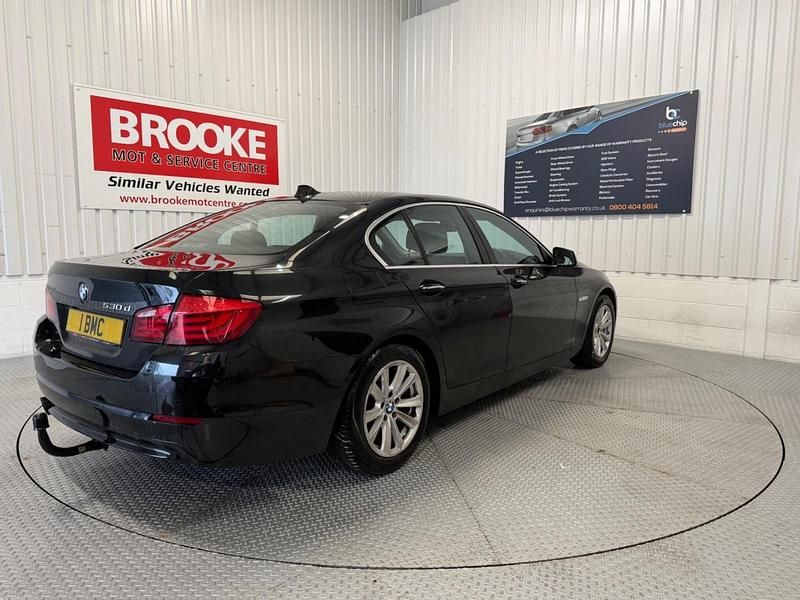 Used BMW 530 2010 Black Sedan