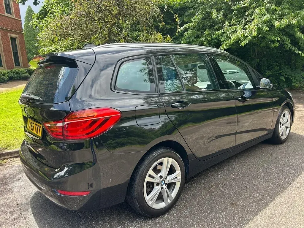 Used BMW 216 Luxury Line 2026 Black Estate