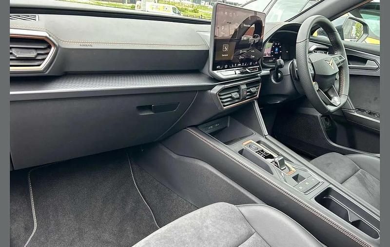New Cupra Formentor 147 HP (108 kW) 2025 Blue SUV