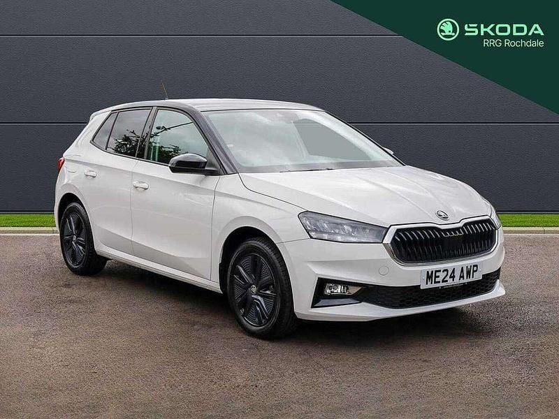 Candy white black magic pearl effect Used 2024 Skoda Fabia Colour Edition Hatchback | £15,500 (Fair price) - Image 1/4
