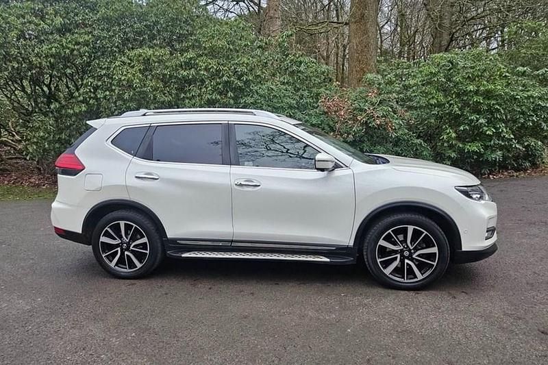 Used Nissan X-Trail S 163 HP (119 kW) 2018 White SUV