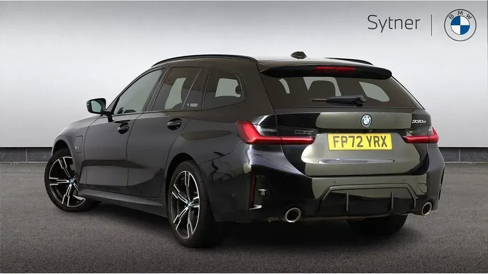 Used BMW 330 M Sport 288 HP (211 kW) 2023 Black Estate