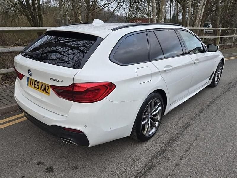 Used BMW 520 M Sport 190 HP (139 kW) 2020 White Estate