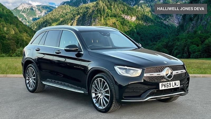 Used Mercedes GLC300 AMG Line Premium 245 HP (180 kW) 2019 Black Estate