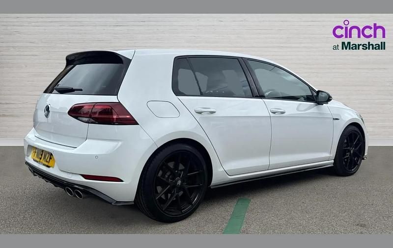 Used VW Golf VII R 300 HP (220 kW) 2019 White Hatchback