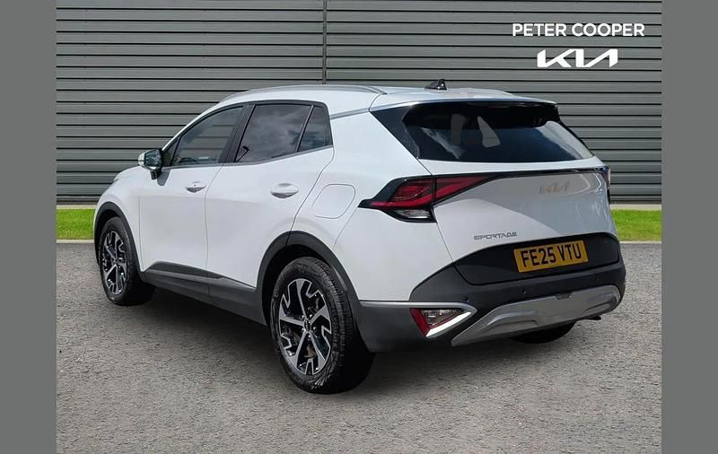 Used Kia Sportage 157 HP (115 kW) 2025 White SUV