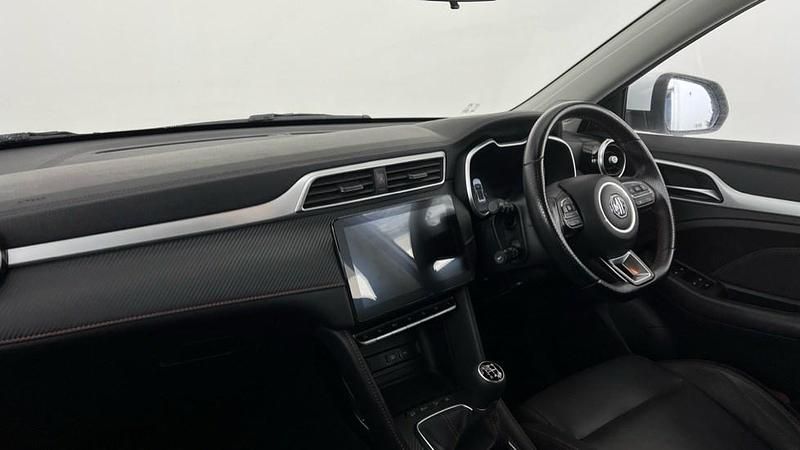 Used MG ZS Exclusive 106 HP (77 kW) 2022 White SUV