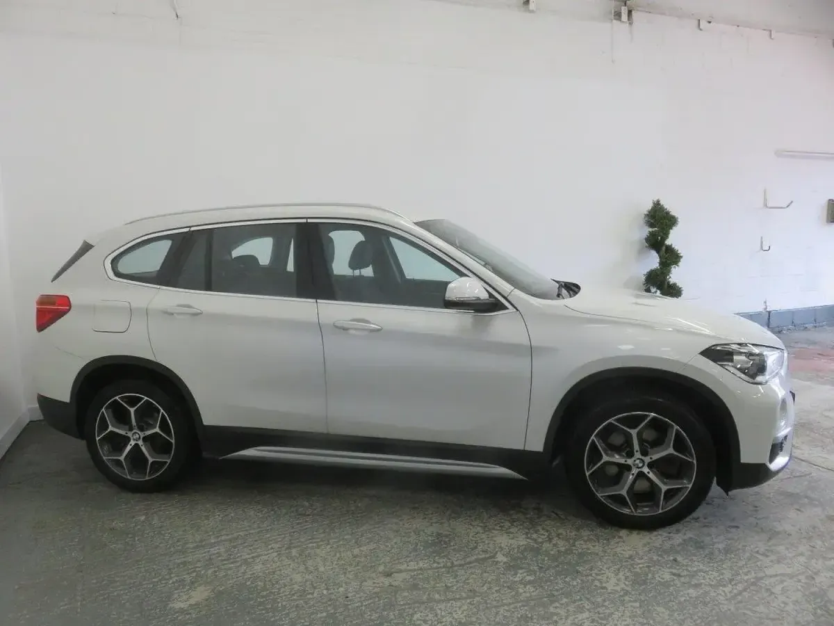 Used BMW X1 xLine 190 HP (139 kW) 2015 White SUV