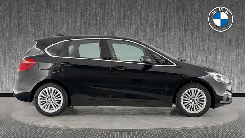 Used BMW 218 Active Tourer Luxury Line 148 HP (108 kW) 2017 Black MPV