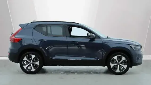 Used Volvo XC40 Plus 197 HP (144 kW) 2026 SUV