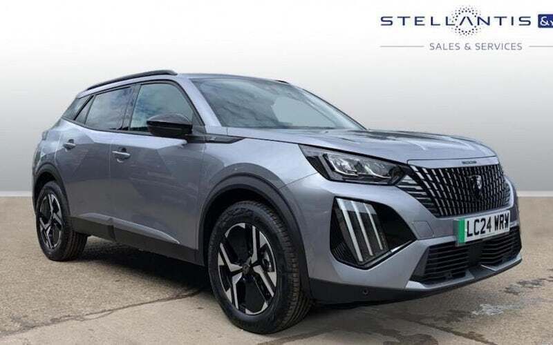 Red Used 2024 Peugeot e-2008 Allure SUV | £21,490 (Expensive) - Image 1/4