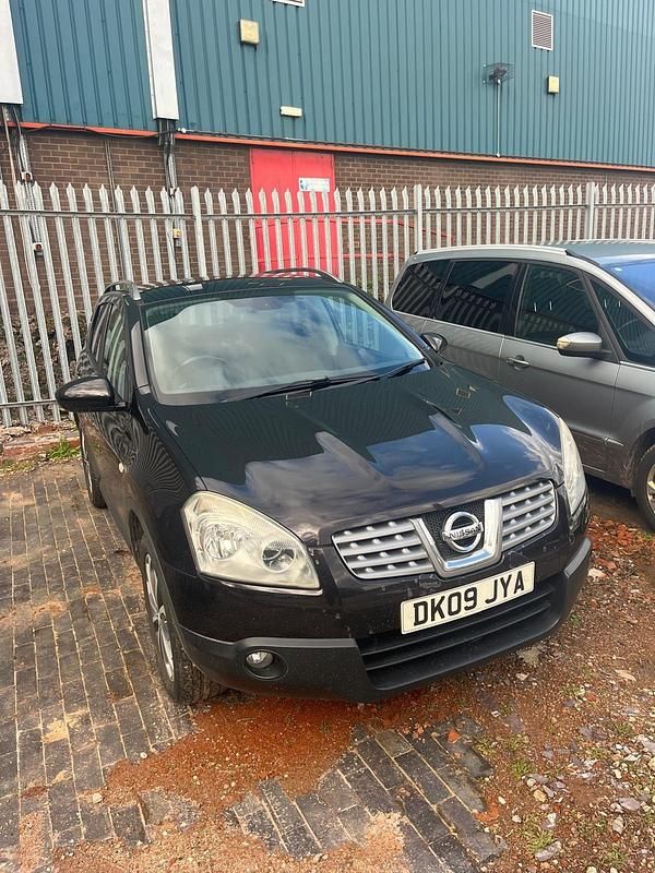 Used Nissan Qashqai N-TEC 113 HP (83 kW) 2009 Black SUV