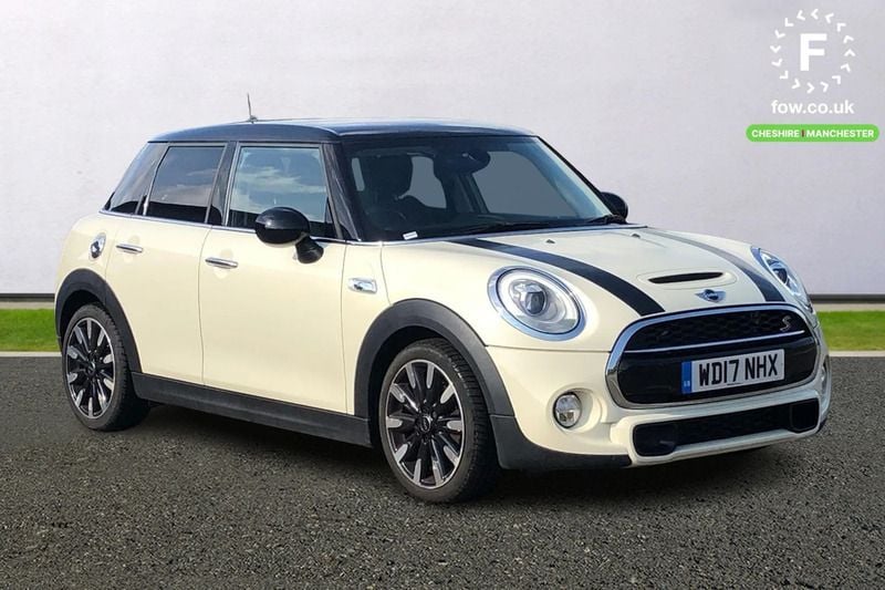 White Used 2017 Mini John Cooper Works Chili Hatchback | £11,299 (Fair price) - Image 1/3