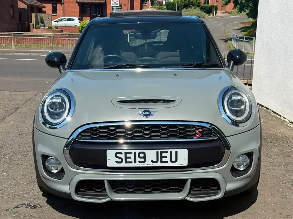 Used Mini Cooper S Hatch 192 HP (141 kW) 2019 Grey Hatchback