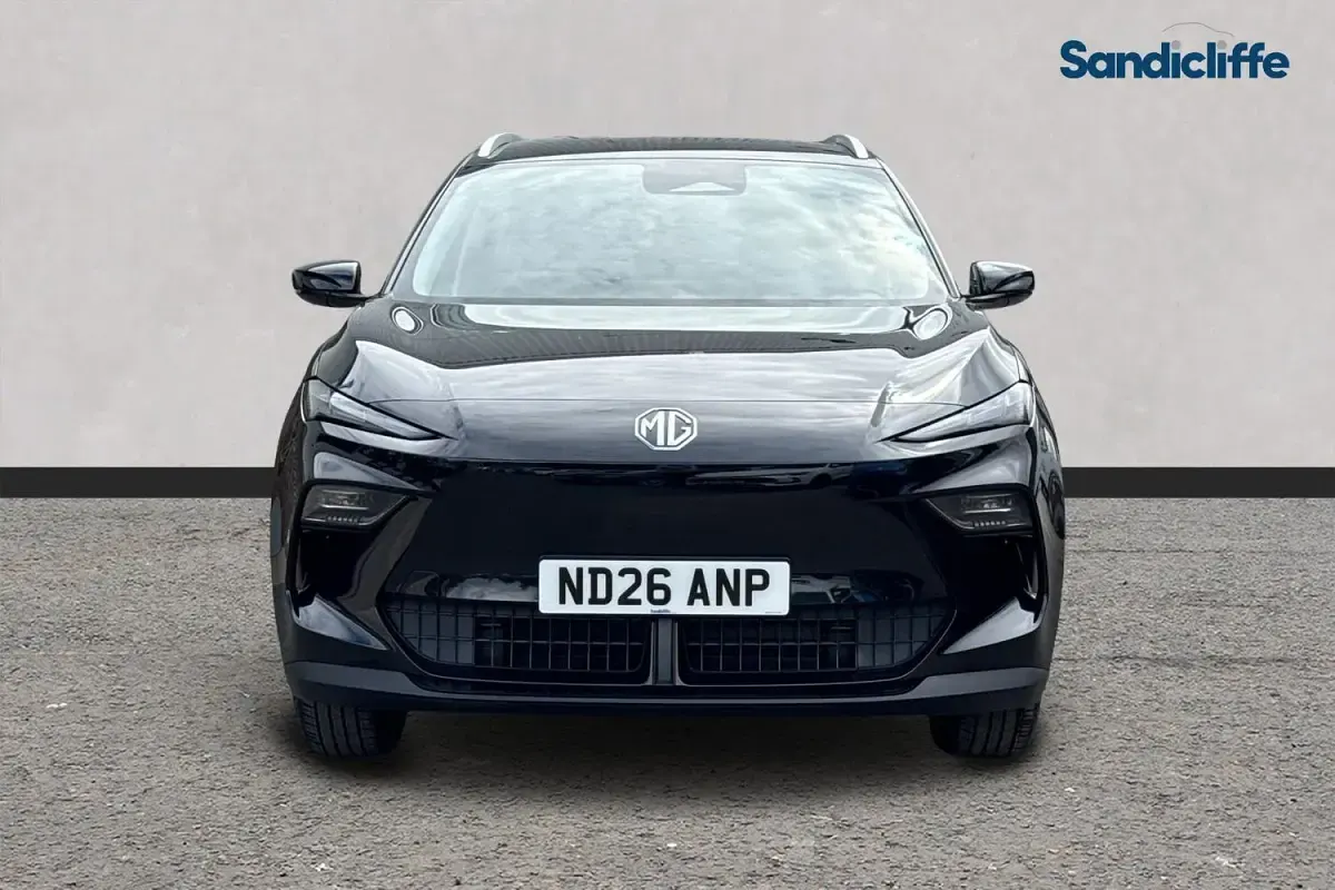 New MG MG5 EV SE 169 kW (231 HP) 2025 Metallic  black pearl Estate