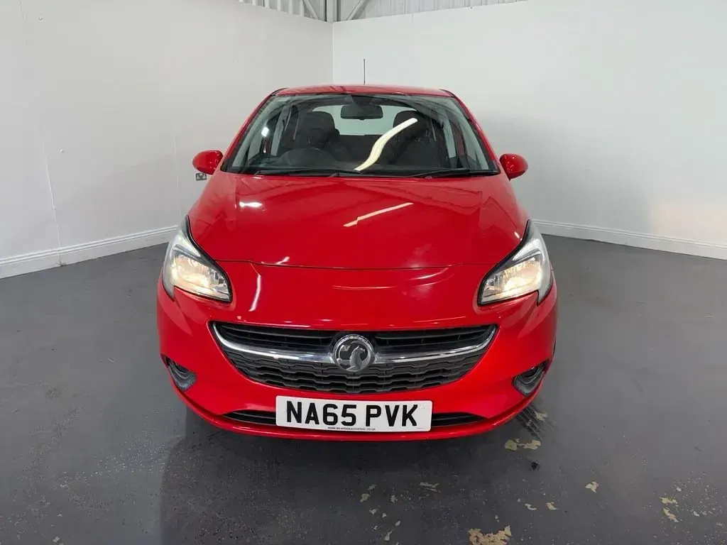 Used Vauxhall Corsa 90 HP (66 kW) 2015 Red Hatchback