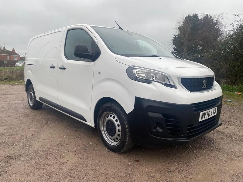White Used 2020 Peugeot Expert Van | £7,635 (Good price) - Image 1/3