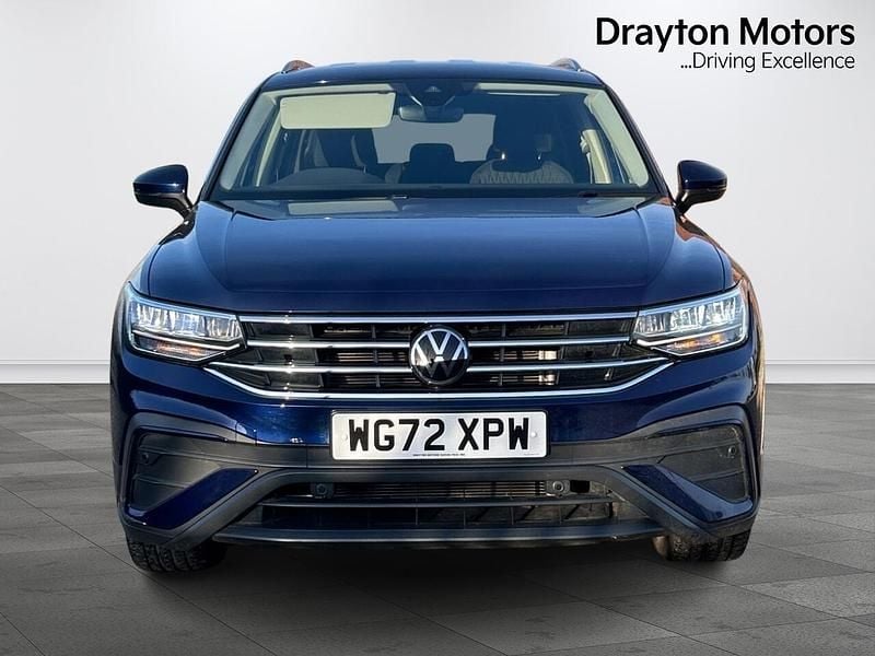 Used VW Tiguan Allspace Life 150 HP (110 kW) 2022 Blue SUV