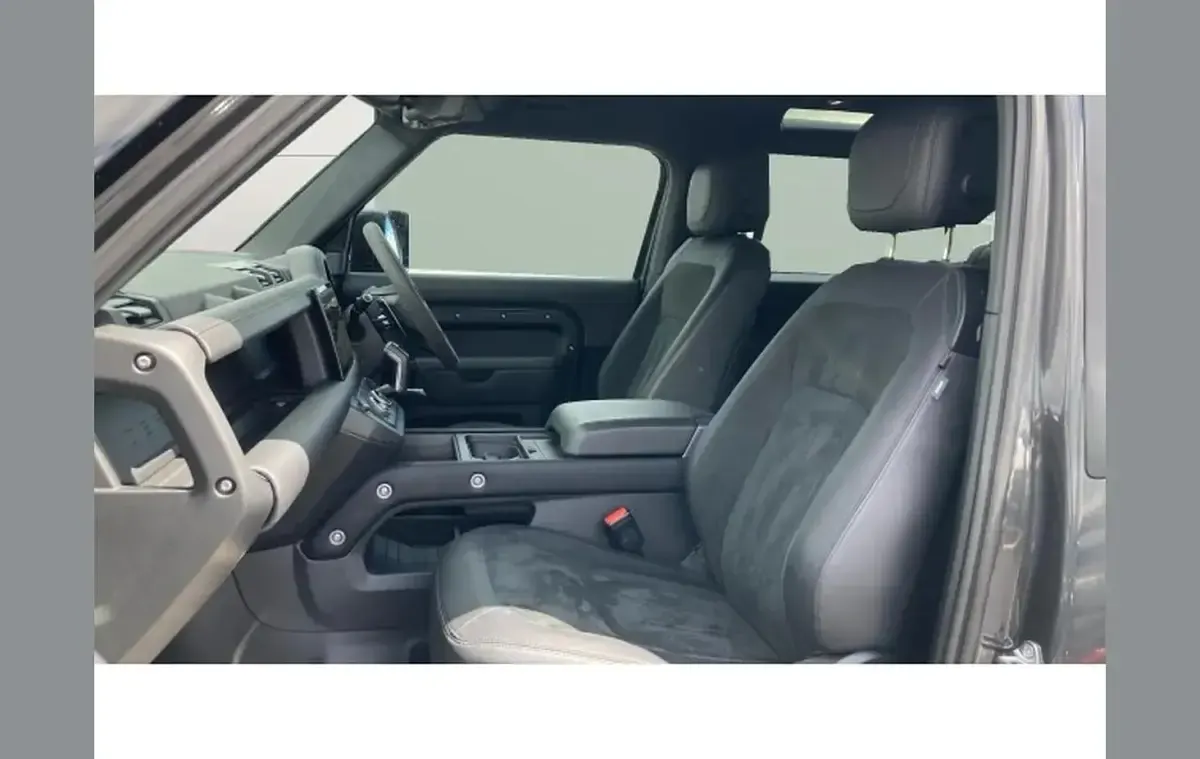 Used Land Rover Defender Carpathian Edition 525 HP (386 kW) 2022 Grey SUV